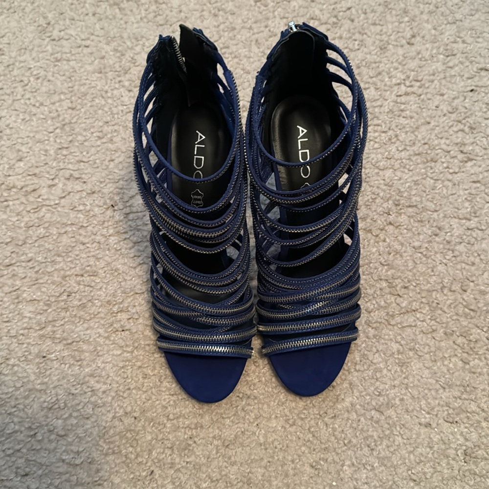 Aldo Bralivia Heels Size 9 Color Blue Silver